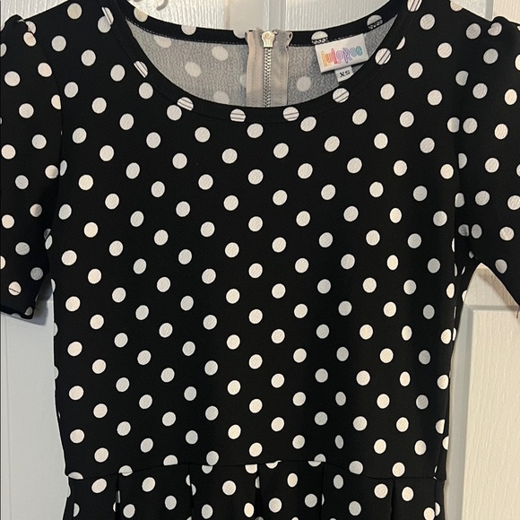 LuLaRoe Black and White Polka Dot Midi Dress with pockets - Picture 3 of 7